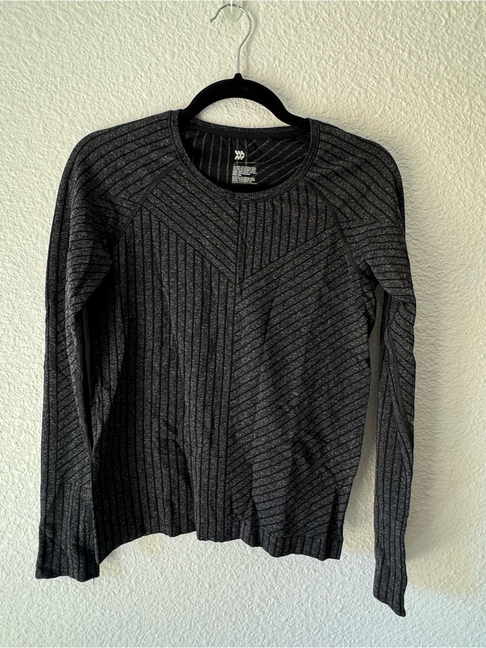 Charcoal Heathered Gray Ribbed Long Sleeve Athletic Shirt